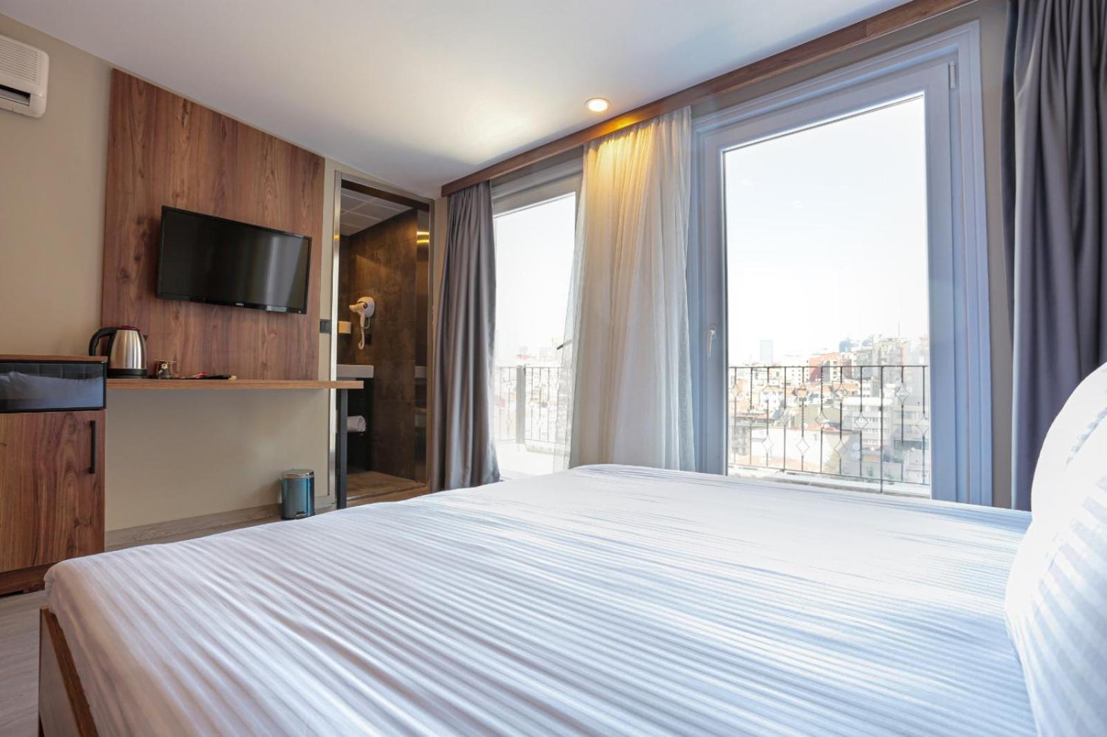 Arach Hotel Harbiye Istanbul Bagian luar foto