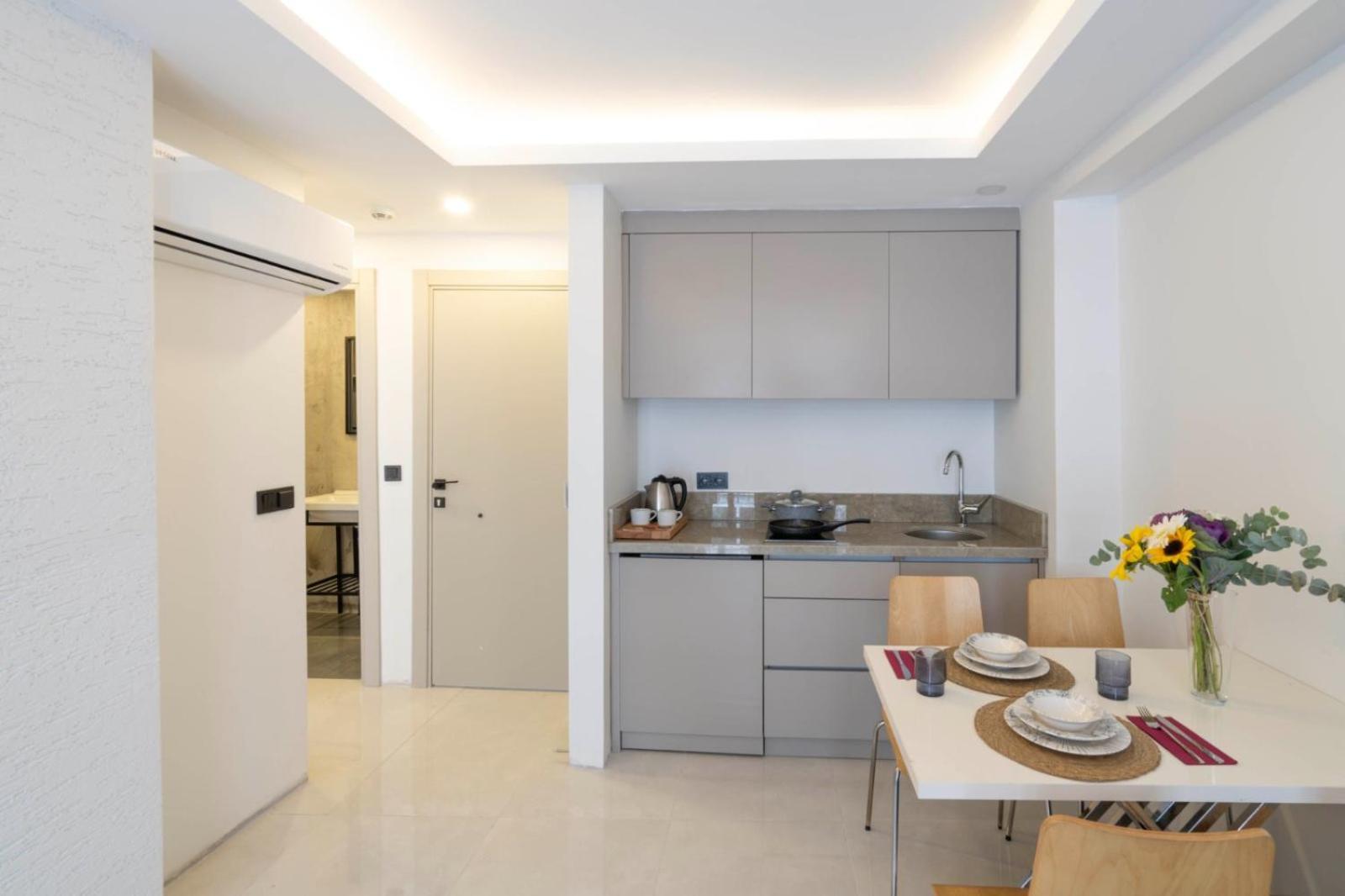Arach Hotel Harbiye Istanbul Bagian luar foto