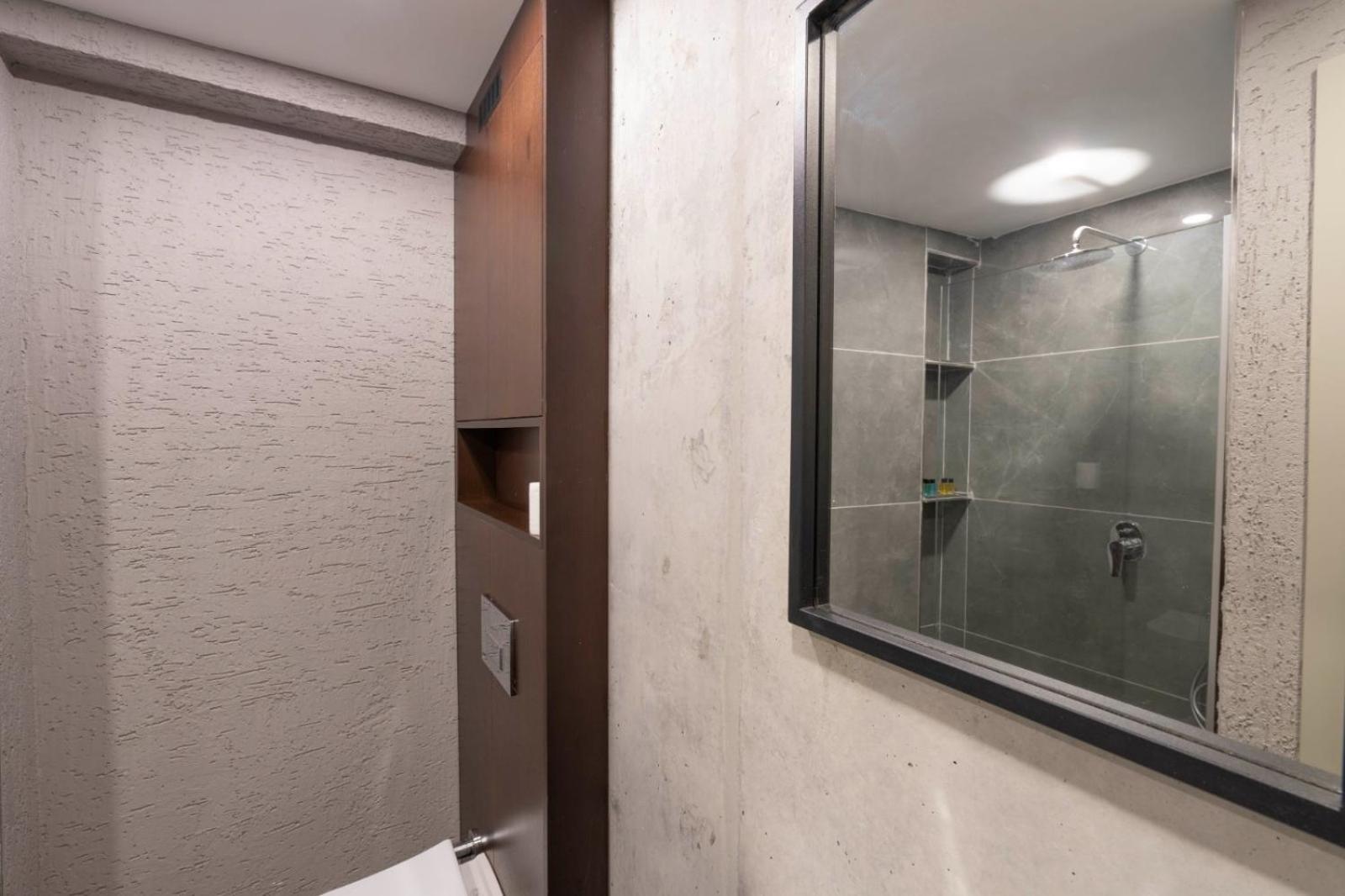 Arach Hotel Harbiye Istanbul Bagian luar foto